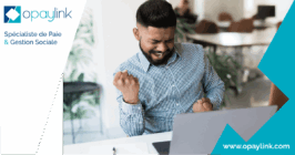 Employé heureux de recevoir sa fiche de paie de manière dématérialisée grâce à Opaylink